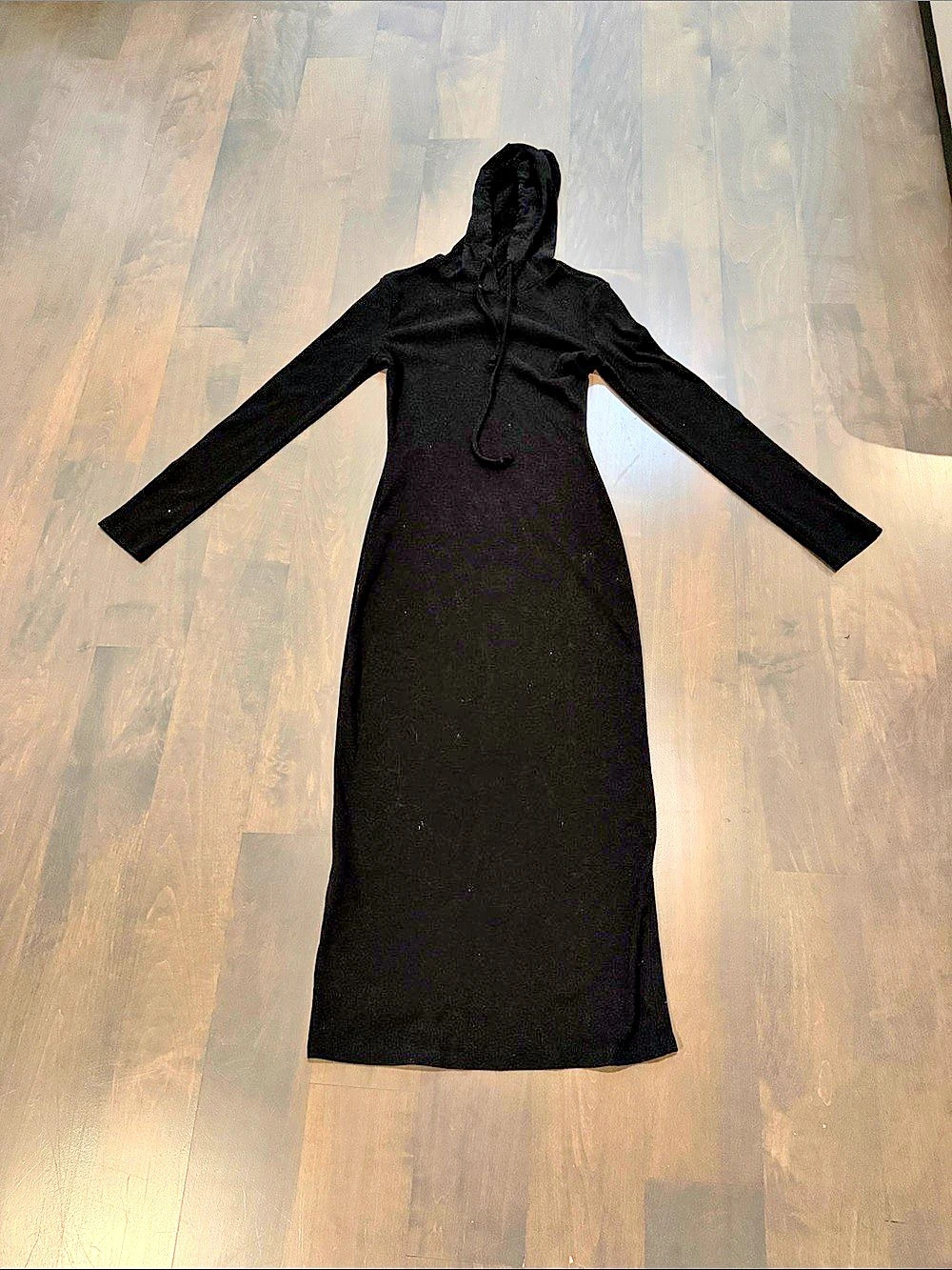 Black Hooded Long Sleeve Maxi Dress